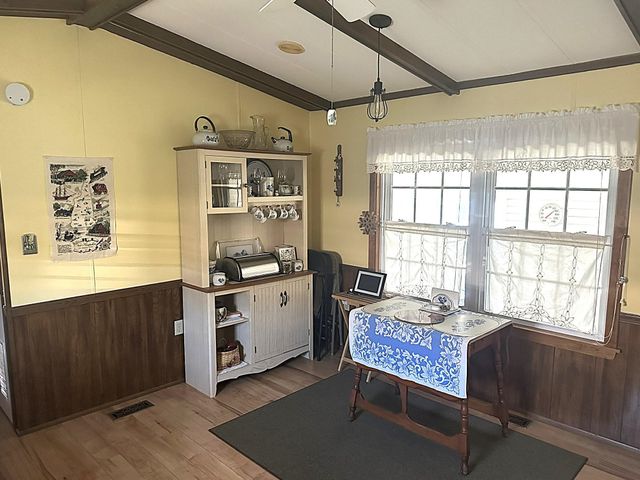 141 Lancaster Rd Trlr 14, Gorham, NH 03581