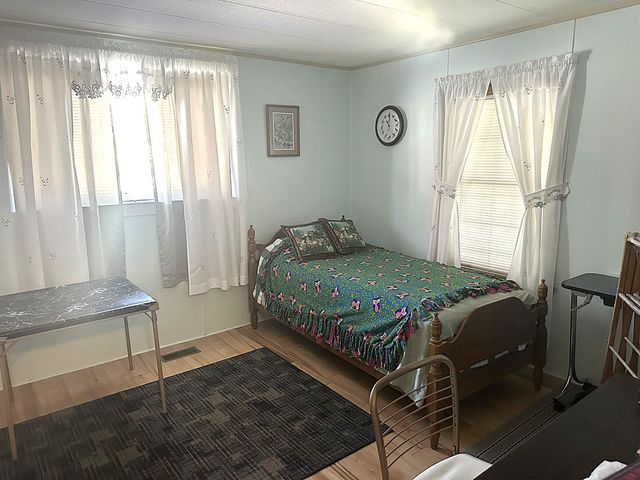 141 Lancaster Rd Trlr 14, Gorham, NH 03581