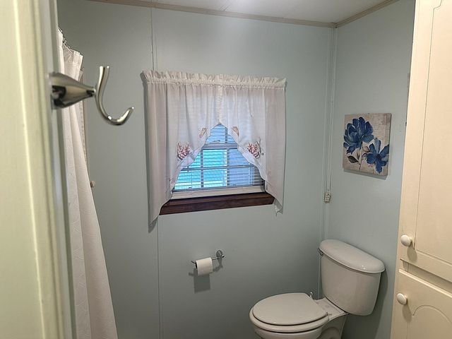 141 Lancaster Rd Trlr 14, Gorham, NH 03581