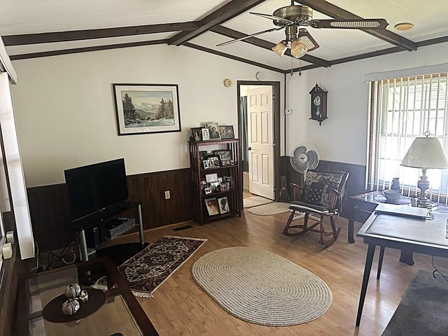 141 Lancaster Rd Trlr 14, Gorham, NH 03581