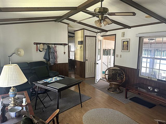 141 Lancaster Rd Trlr 14, Gorham, NH 03581