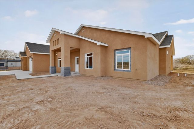 3 Fox Den Road, Los Lunas, NM 87031