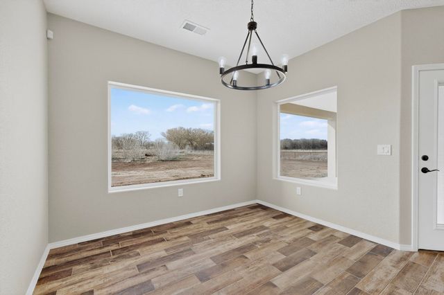 3 Fox Den Road, Los Lunas, NM 87031