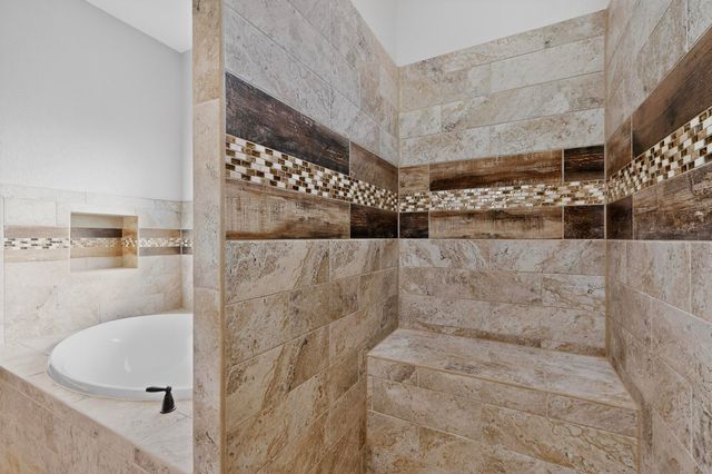 3 Fox Den Road, Los Lunas, NM 87031