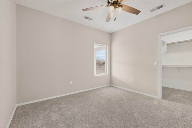 3 Fox Den Road, Los Lunas, NM 87031