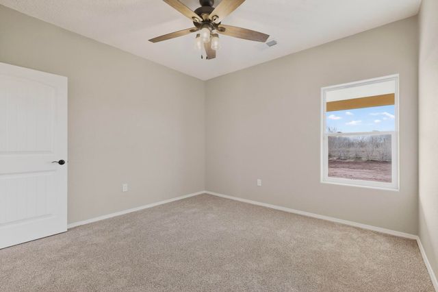 3 Fox Den Road, Los Lunas, NM 87031