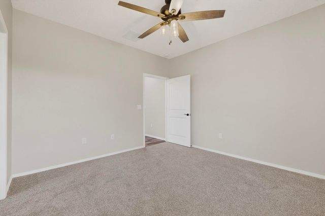 3 Fox Den Road, Los Lunas, NM 87031