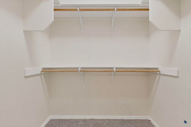 3 Fox Den Road, Los Lunas, NM 87031