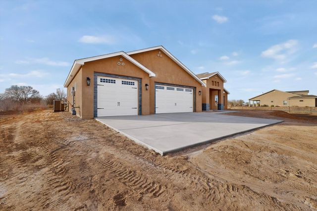 3 Fox Den Road, Los Lunas, NM 87031