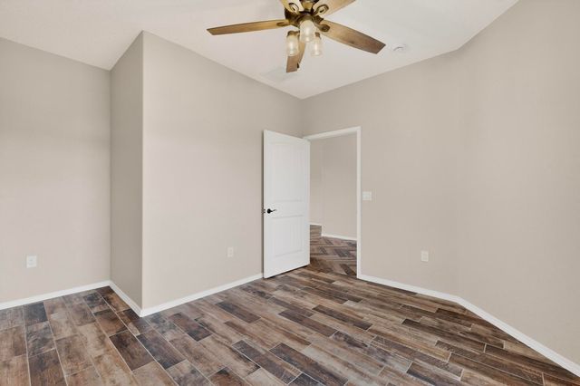 3 Fox Den Road, Los Lunas, NM 87031