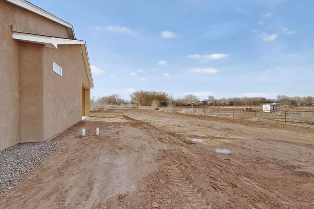 3 Fox Den Road, Los Lunas, NM 87031