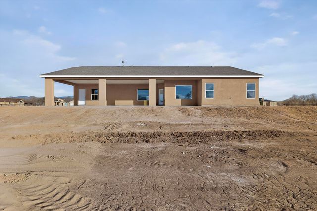 3 Fox Den Road, Los Lunas, NM 87031