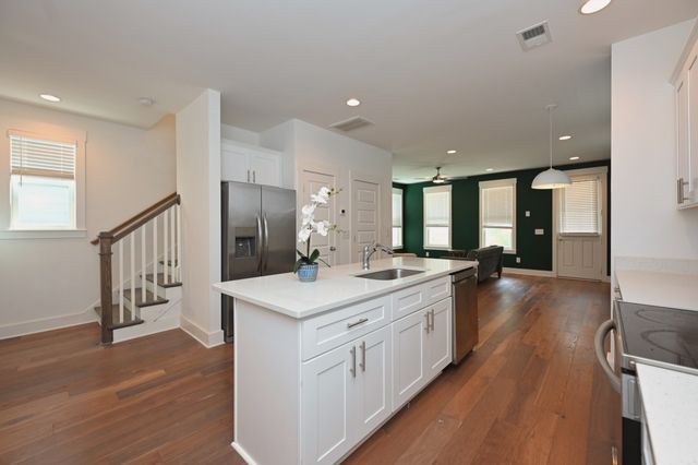 422 Creative Way, Madison, TN 37115