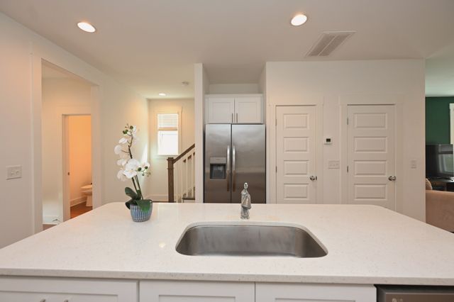 422 Creative Way, Madison, TN 37115