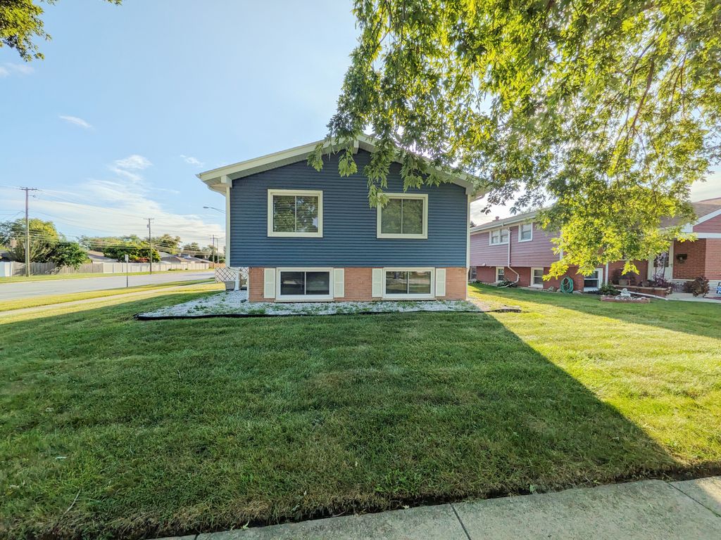 10301 Minnick Avenue, Oak Lawn, IL 60453 — photo 3