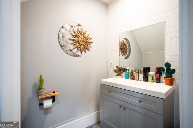 7 Cotton Avenue, Porterdale, GA 30014