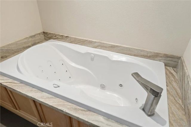 43 Edgewater Court, Chico, CA 95928