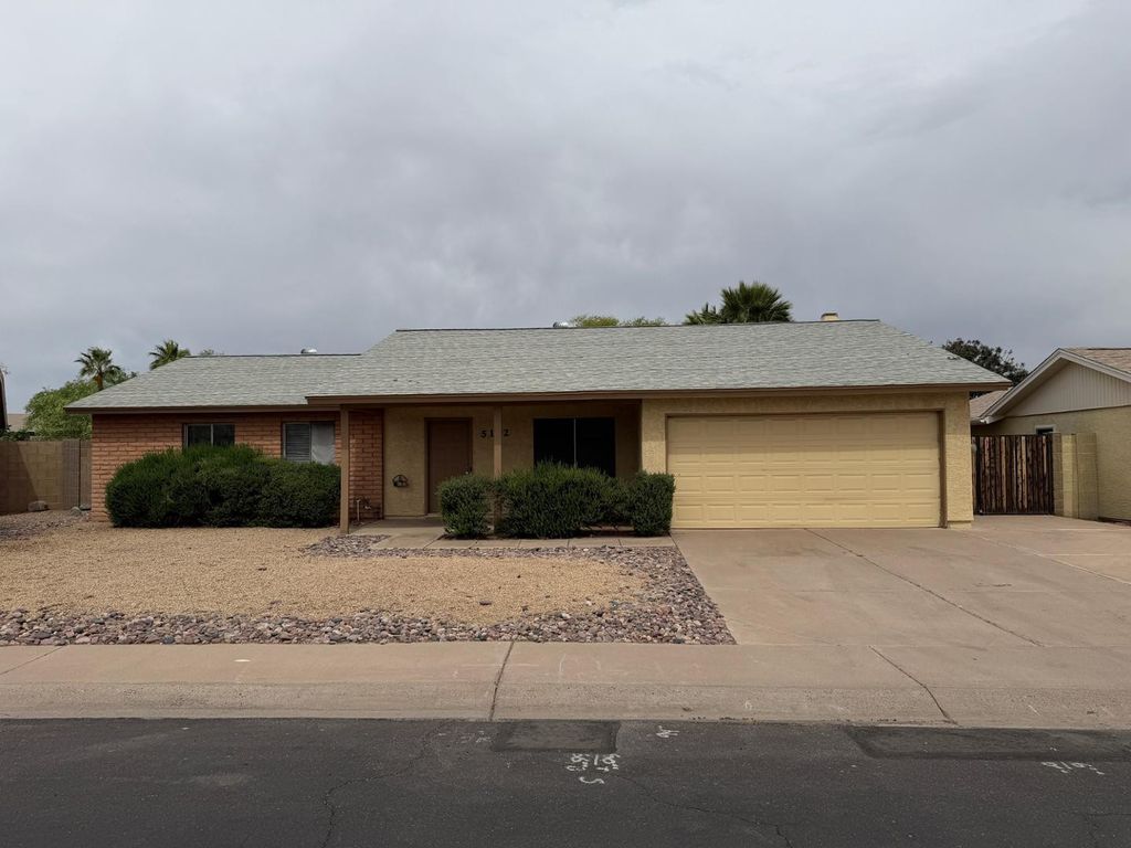 5102 E Bannock Street, Phoenix, AZ 85044