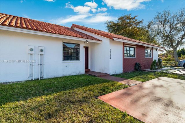 13534 SW 59th Ter, Miami, FL 33183