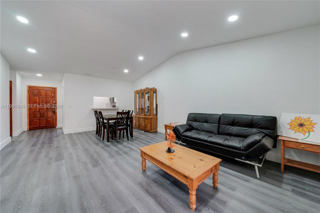 13534 SW 59th Ter, Miami, FL 33183