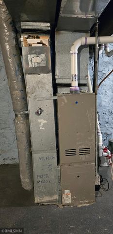 307 Maryland Avenue W, Saint Paul, MN 55117