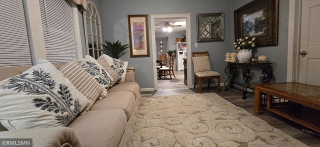 307 Maryland Avenue W, Saint Paul, MN 55117