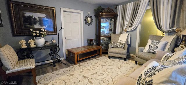 307 Maryland Avenue W, Saint Paul, MN 55117