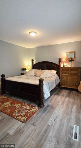 307 Maryland Avenue W, Saint Paul, MN 55117