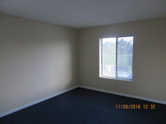 623 Sea Pine Way D2, Greenacres, FL 33415