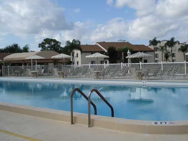 623 Sea Pine Way D2, Greenacres, FL 33415