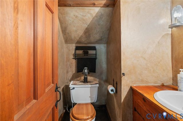 7381 McClellan Rd, Mechanicsville, VA 23111