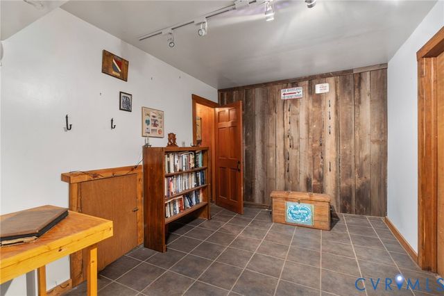 7381 McClellan Rd, Mechanicsville, VA 23111