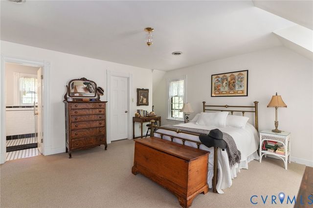 7381 McClellan Rd, Mechanicsville, VA 23111