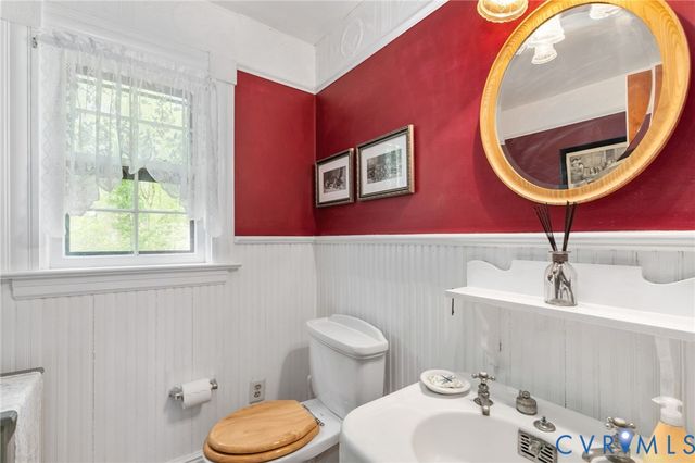 7381 McClellan Rd, Mechanicsville, VA 23111