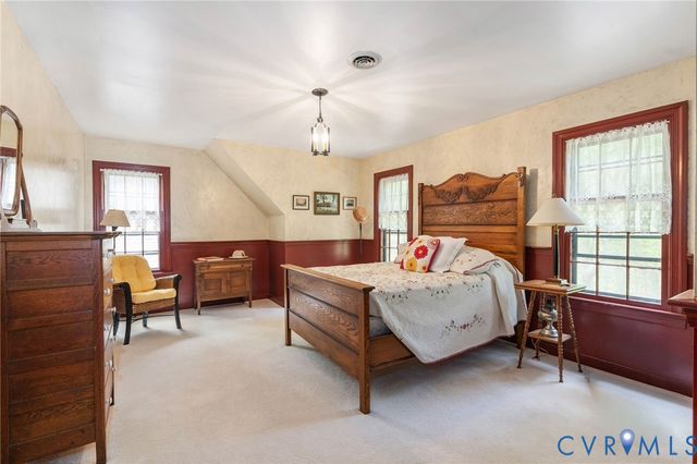 7381 McClellan Rd, Mechanicsville, VA 23111
