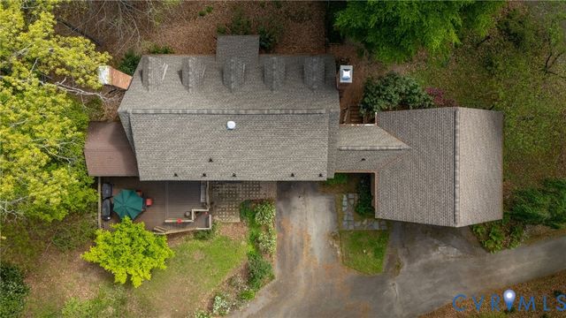 7381 McClellan Rd, Mechanicsville, VA 23111