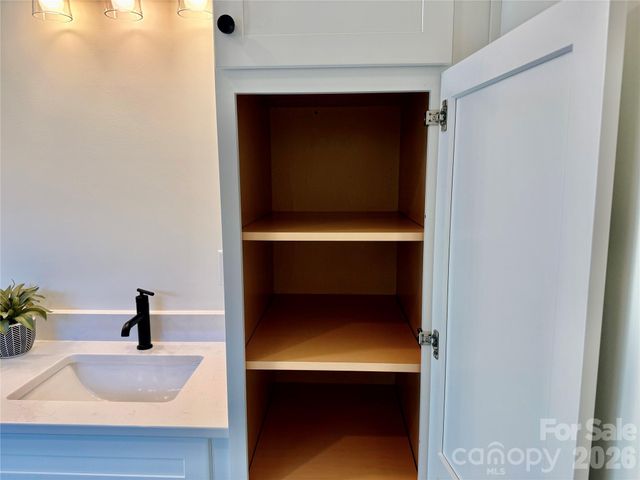 314 Gallimore Road, Brevard, NC 28712