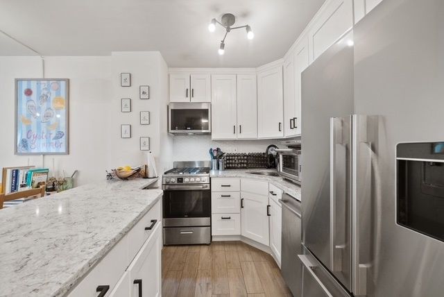 340 E 93rd St Apt 11D, New York City, NY 10128