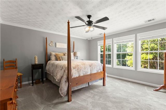 6104 Saddlehorse Drive, Flowery Branch, GA 30542