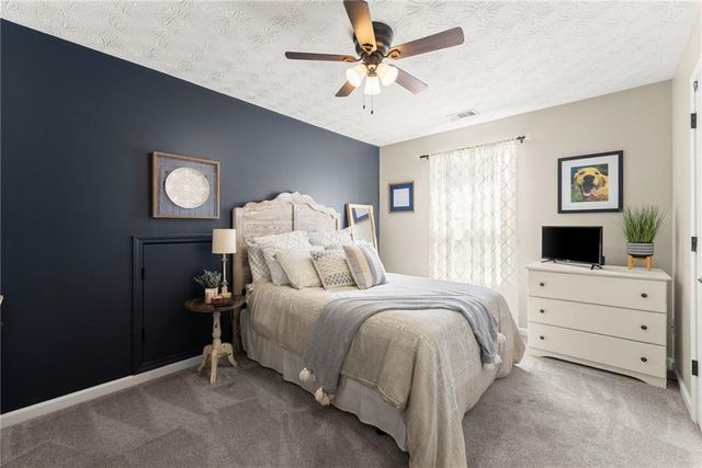 6104 Saddlehorse Drive, Flowery Branch, GA 30542