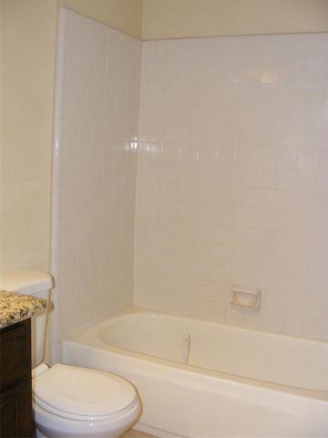 7037 Chasewood Drive, Houston, TX 77489