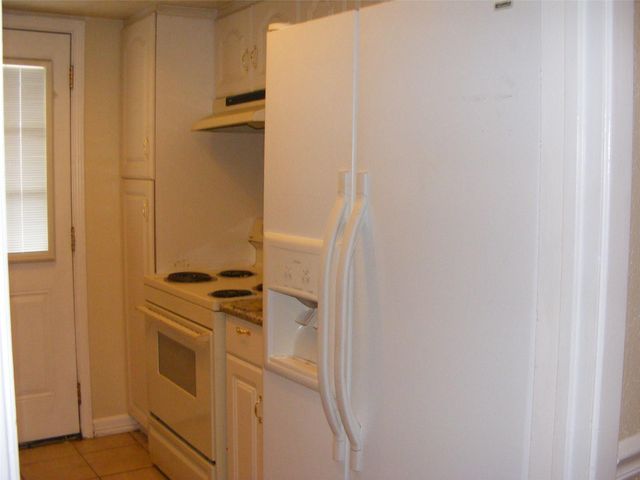 7037 Chasewood Drive, Houston, TX 77489