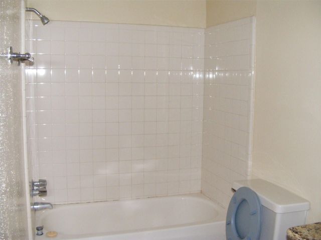 7037 Chasewood Drive, Houston, TX 77489