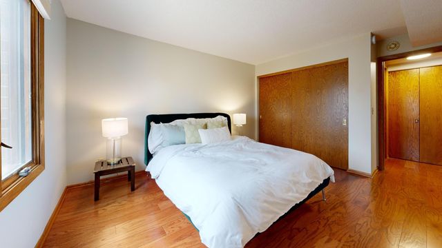 10 Windsor Court 203, New Brighton, MN 55112