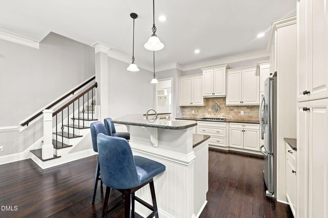 1908 Green Oaks Parkway, Holly Springs, NC 27540