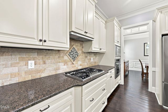 1908 Green Oaks Parkway, Holly Springs, NC 27540