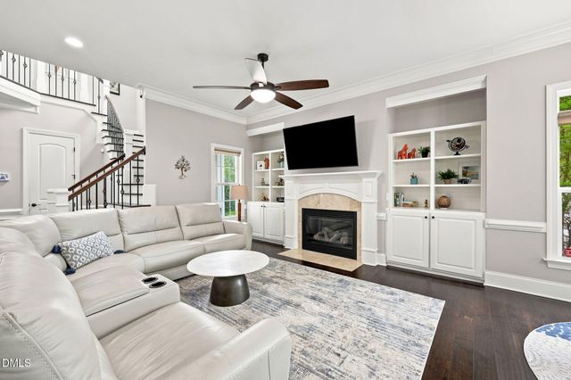 1908 Green Oaks Parkway, Holly Springs, NC 27540
