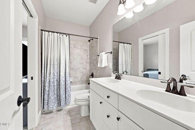 1908 Green Oaks Parkway, Holly Springs, NC 27540