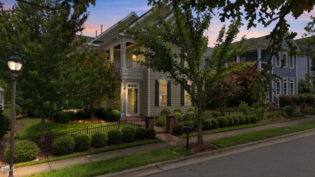 1908 Green Oaks Parkway, Holly Springs, NC 27540