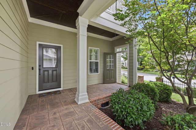 1908 Green Oaks Parkway, Holly Springs, NC 27540